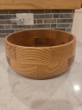 Solid Wood Serving Bowl - Natural Oak Finish